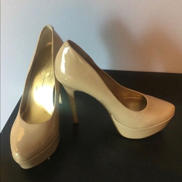 Jessica Simpson Heels - Picture 2 of 2